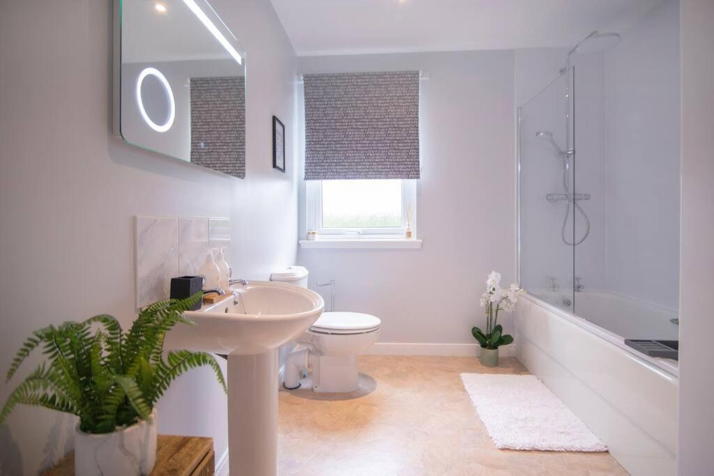 Calm Scottish Country Escape With Hot Tub Sleeps 6 Villa Inverness Kültér fotó