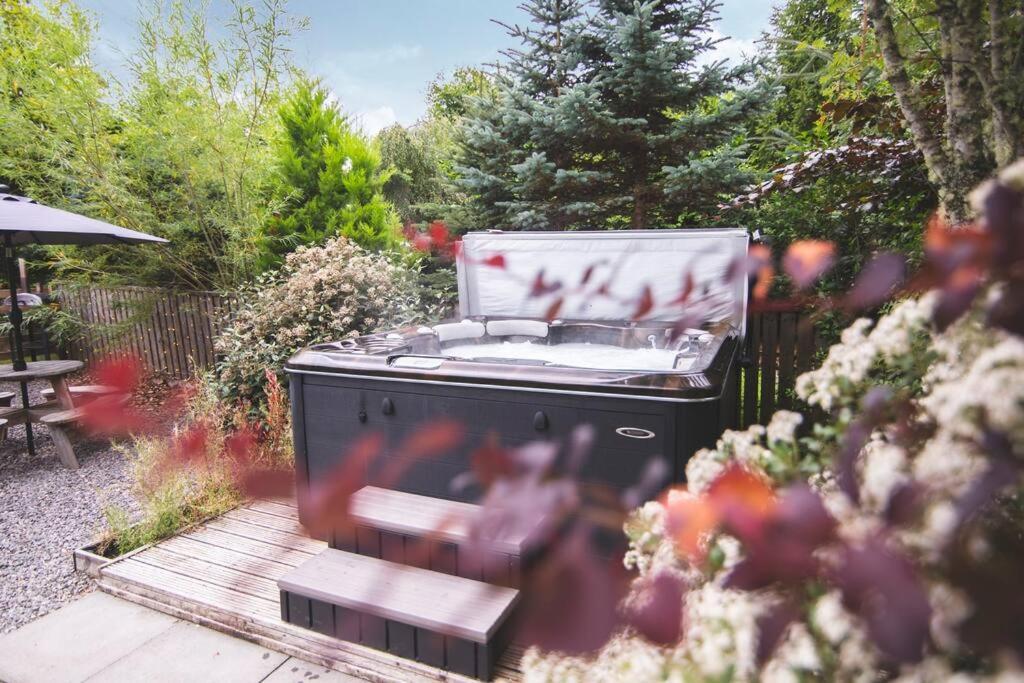Calm Scottish Country Escape With Hot Tub Sleeps 6 Villa Inverness Kültér fotó